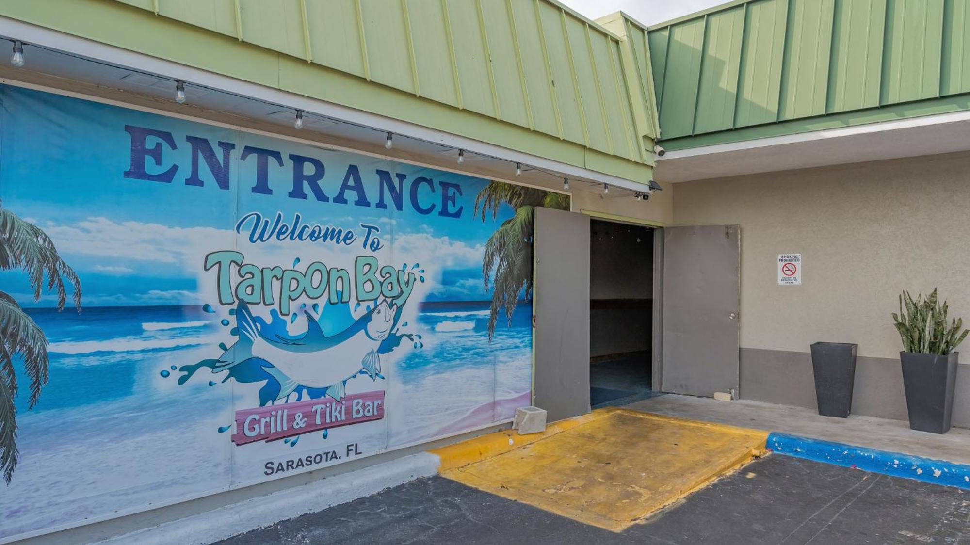 All-New Waterfront With Balcony,Pool,Tiki Bar,Gym Sarasota Extérieur photo