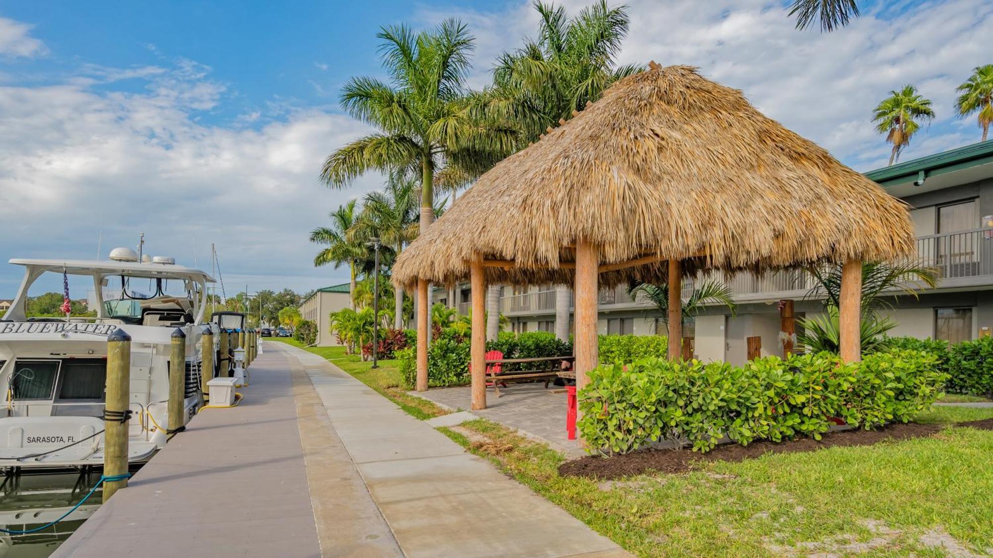 All-New Waterfront With Balcony,Pool,Tiki Bar,Gym Sarasota Extérieur photo