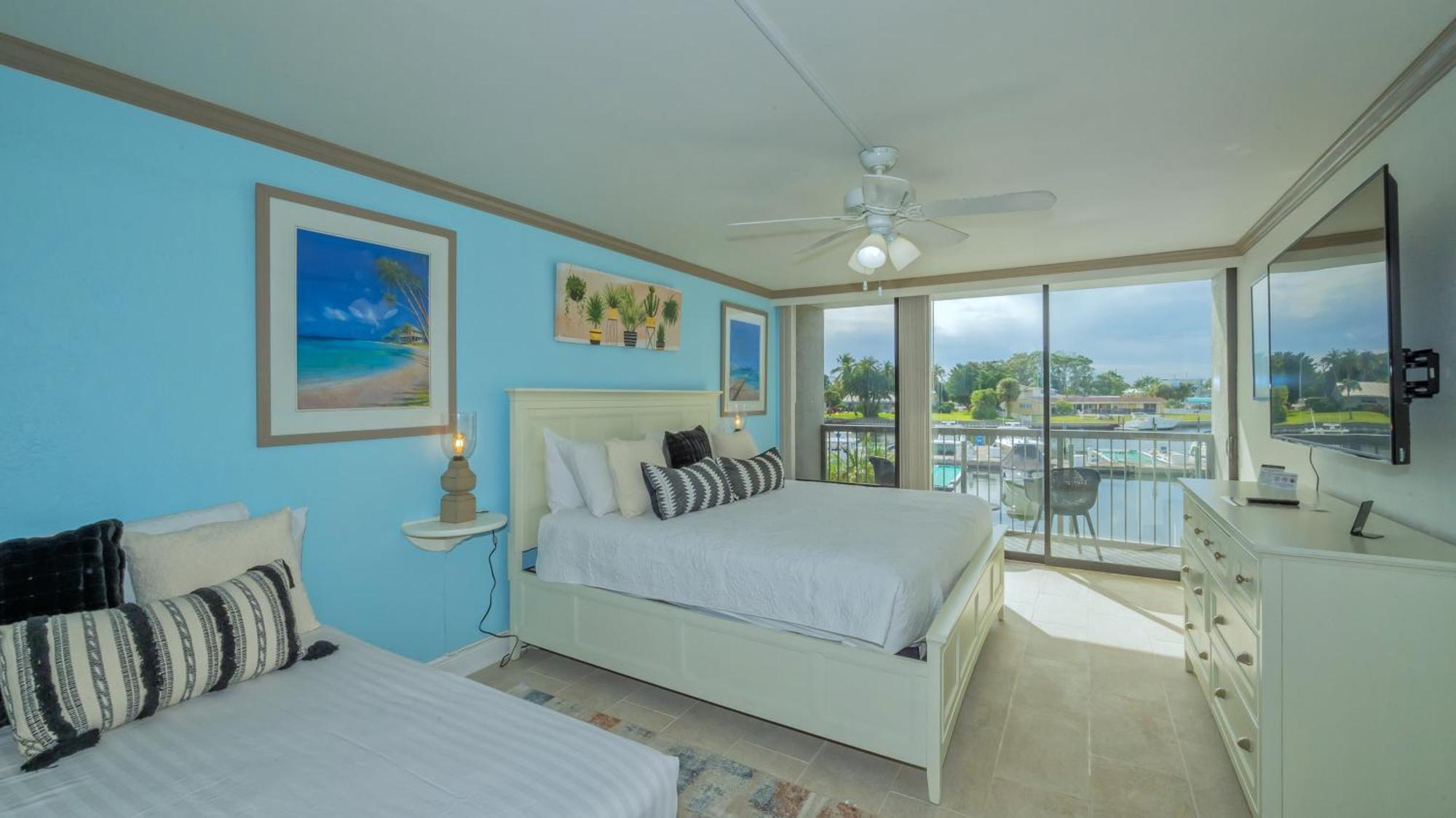 All-New Waterfront With Balcony,Pool,Tiki Bar,Gym Sarasota Extérieur photo