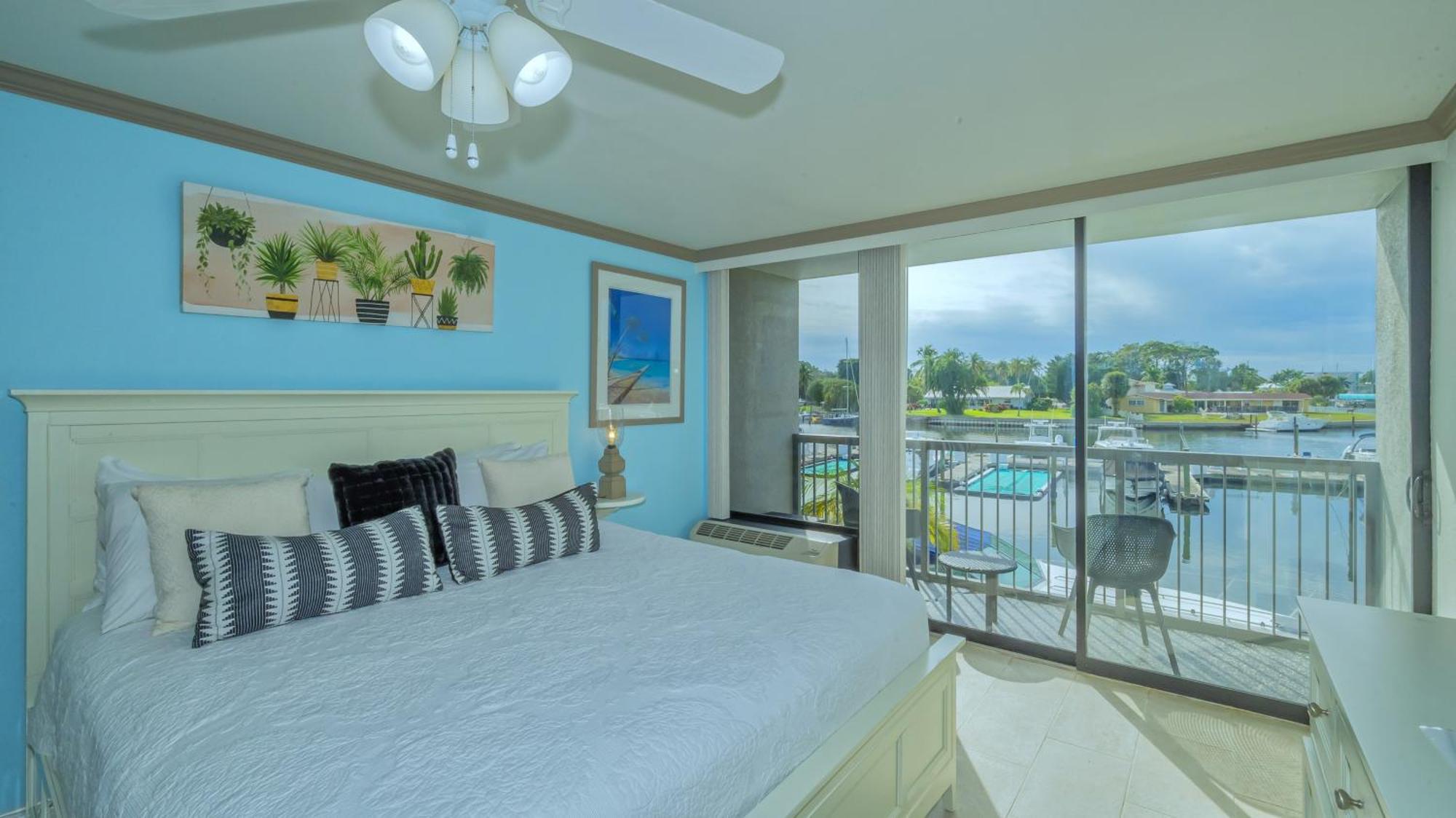 All-New Waterfront With Balcony,Pool,Tiki Bar,Gym Sarasota Extérieur photo